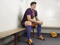 FB体育在线-冰与火的对决，上海大鲨鱼如何跨洋斩落迈阿密热火？