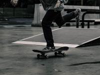 FB体育网页版-西亚卡姆统治麦迪逊，尼克斯主场惨败鹈鹕，悬念提前终结