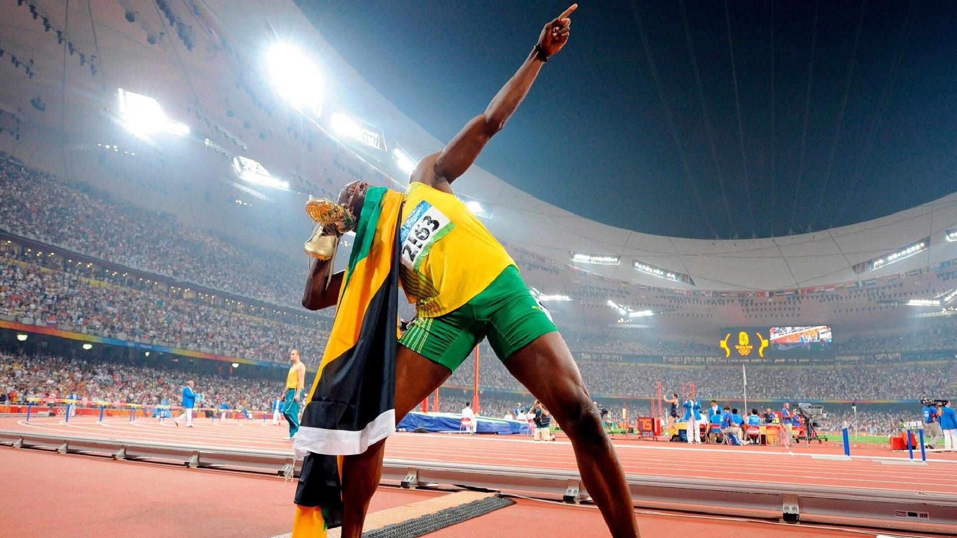 当公牛精神撞碎辽篮王朝,浓眉式关键先生如何定义季后赛生死